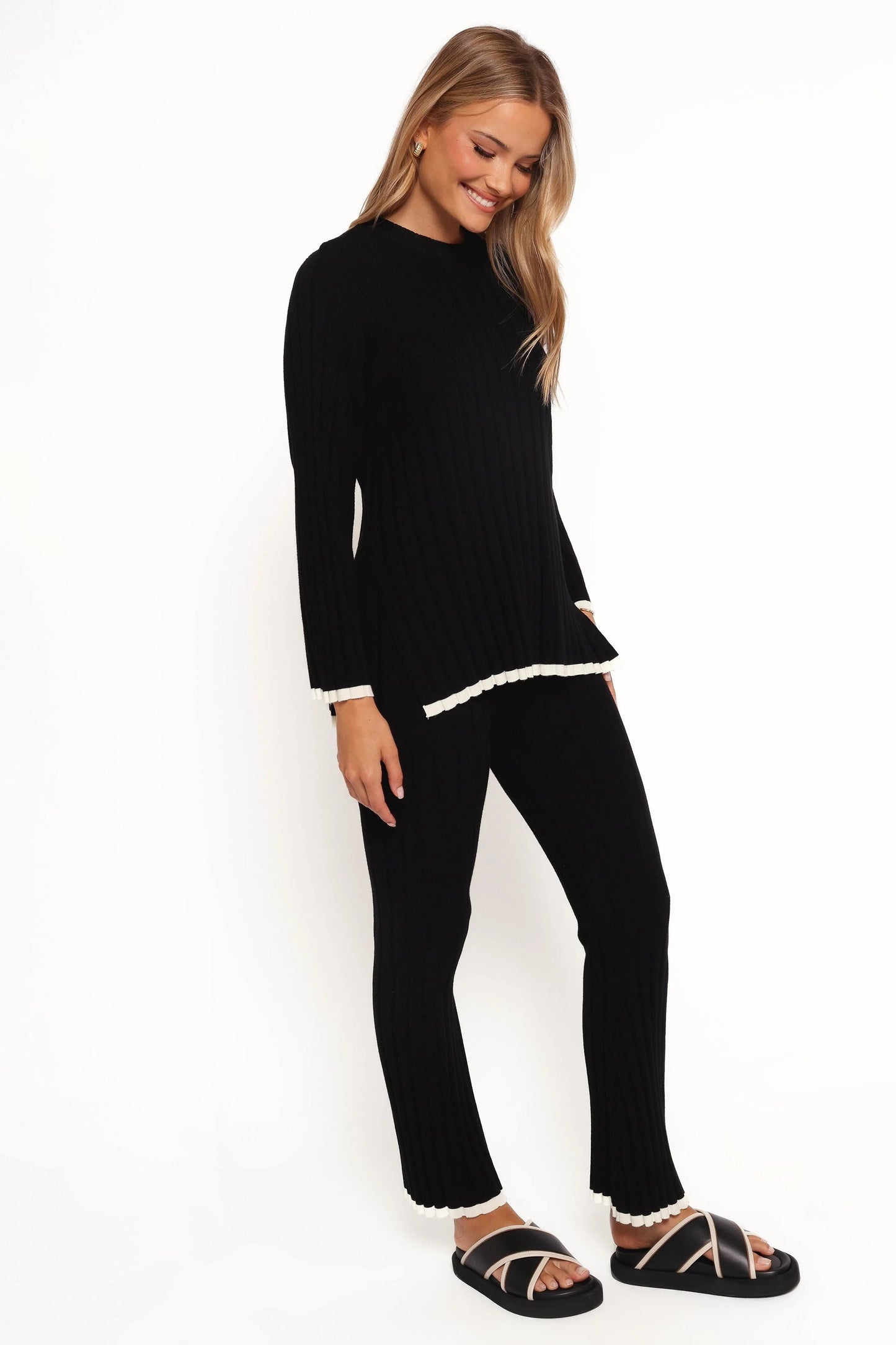 Dora High-Waist Knit Pant